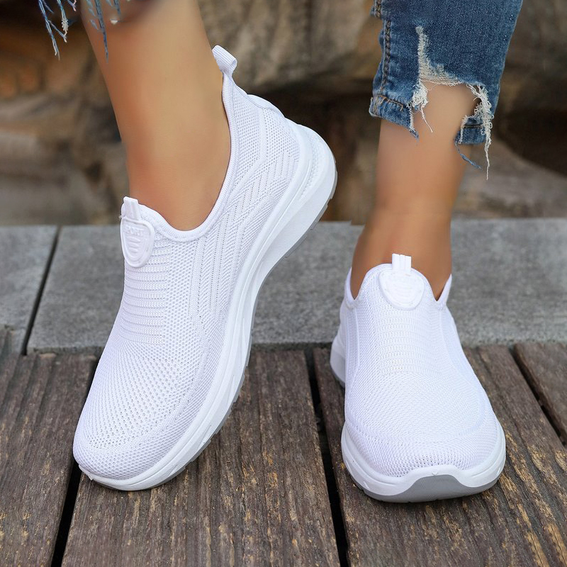 Breathable Mesh Athletic Shoes - Damskie wsuwane buty sportowe, oddychające, z