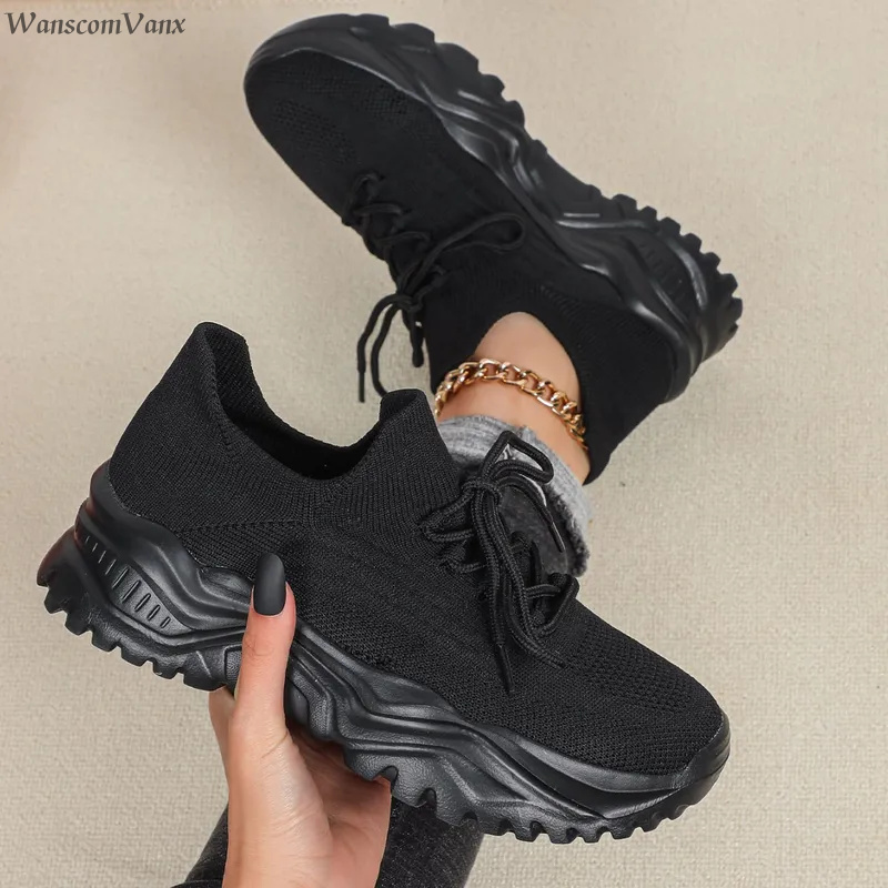 Knit Fabric Lace Up Sneakers - Modne sneakersy na grubej platformie dla
