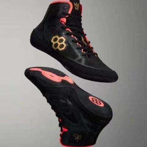 Dobrej jakości buty do biegani – Anti Slip Trail Running Sneakers recenzja i cena
