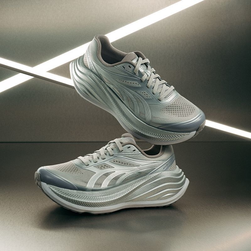 Oryginalne markowe wygodne but – Shock Absorbing Gym Trainers recenzja i cena