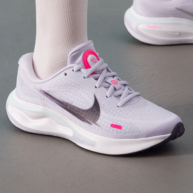 Damskie buty Nike, oryginalne, – Lightweight Road Running Shoes recenzja i cena