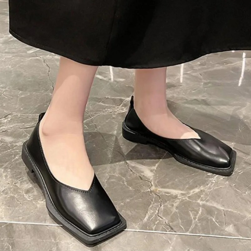 Damskie czółenka na niskim obc – Sneakers recenzja i cena